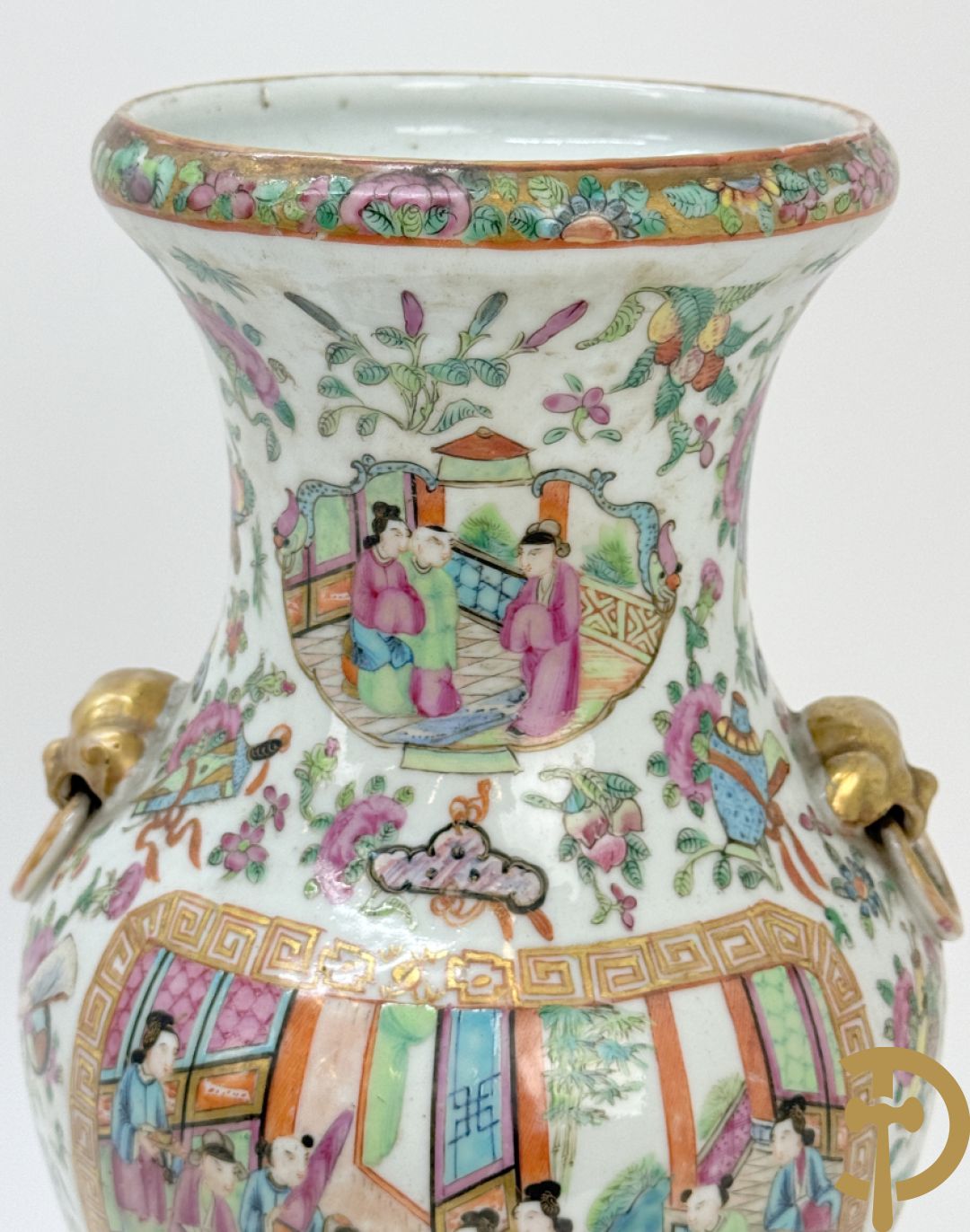 Paar Chinese porseleinen Kanton vazen