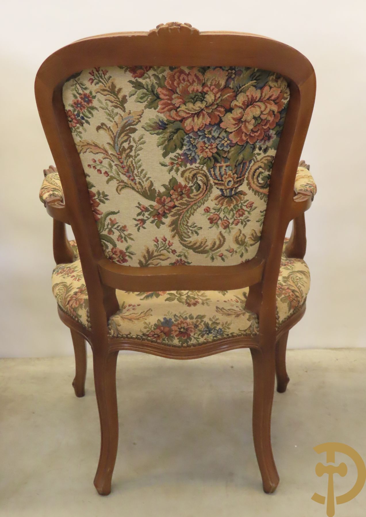 Vier Louis XV armzetels