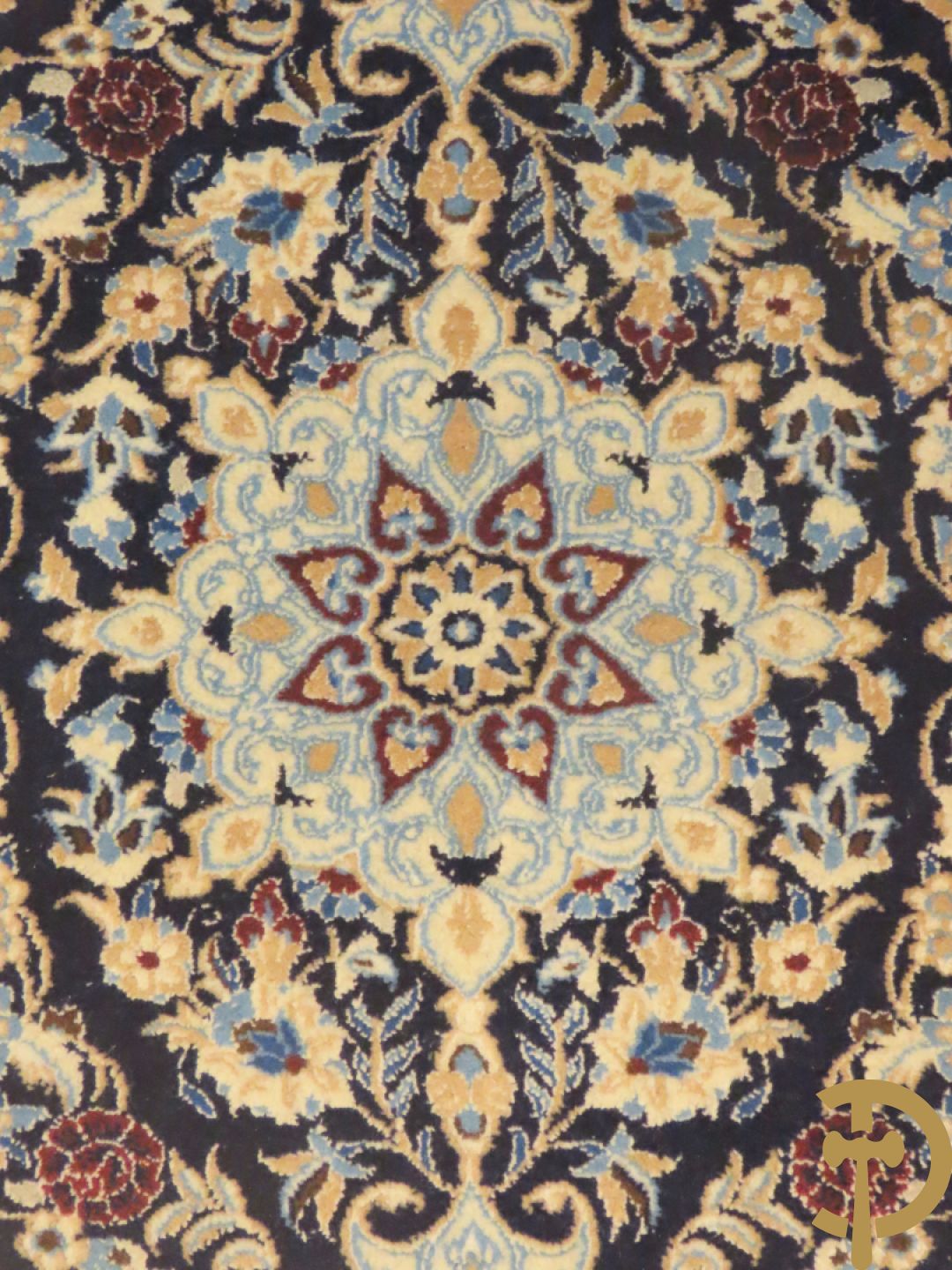 Twee oosterse handgeknoopte tapijten Nain