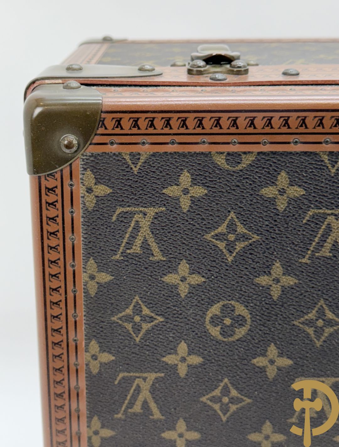 Louis Vuitton koffer met onderverdeling, genummerd 951674