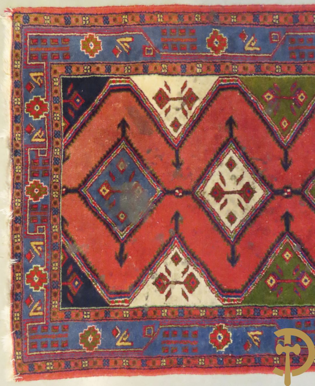 Drie oosterse handgeknoopte tapijten Kaukasus