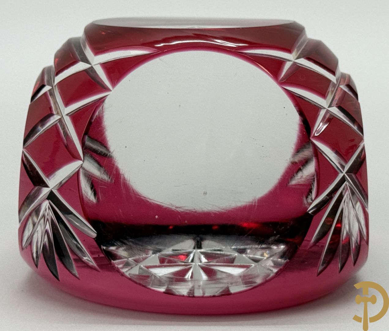 Twee presse papiers van Cristallerie d