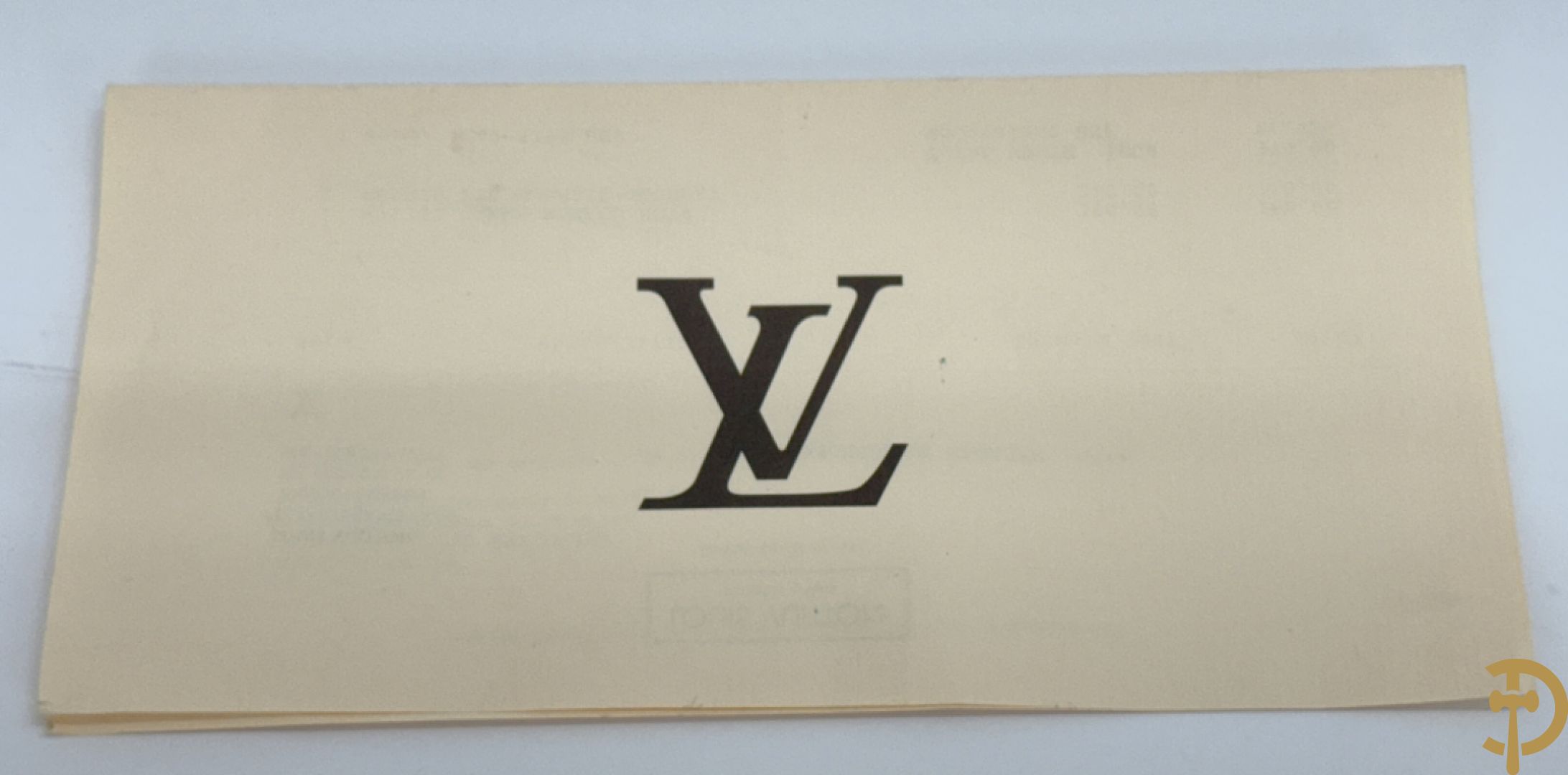 Grote en kleine toiletzak Louis Vuitton + agenda 2001  + portefeuille + tag + paraplu