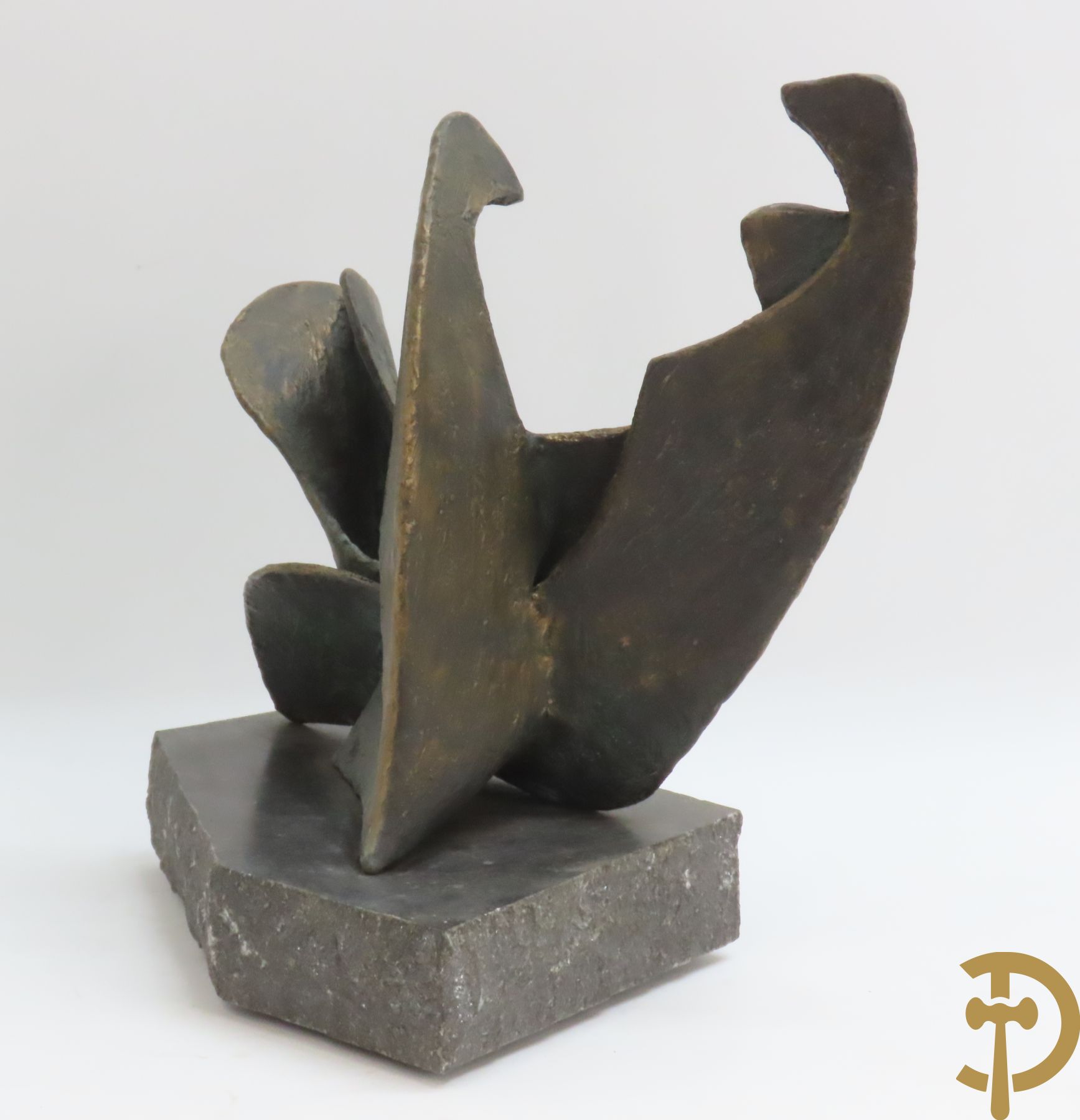 Lampens Mark (van) LM gemonogrammeerd 