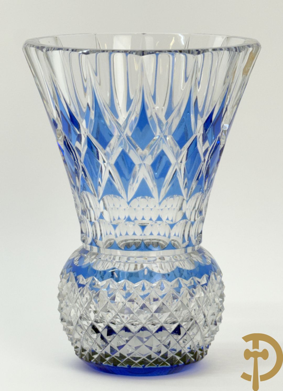 Val Saint Lambert : Blauwe kristallen handgeslepen vaas
