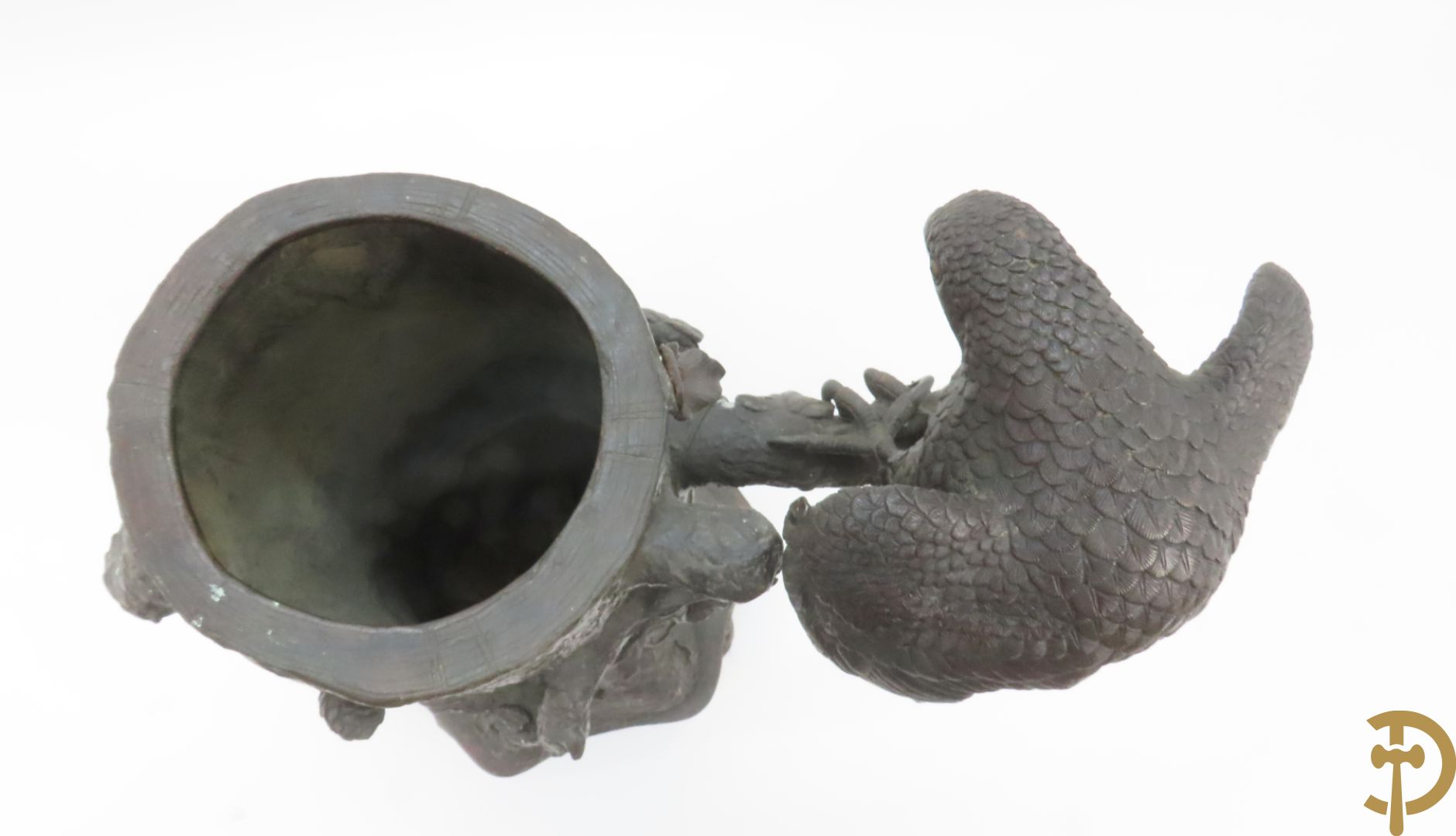 Bronzen ornament van boomstronk met takken en adelaar