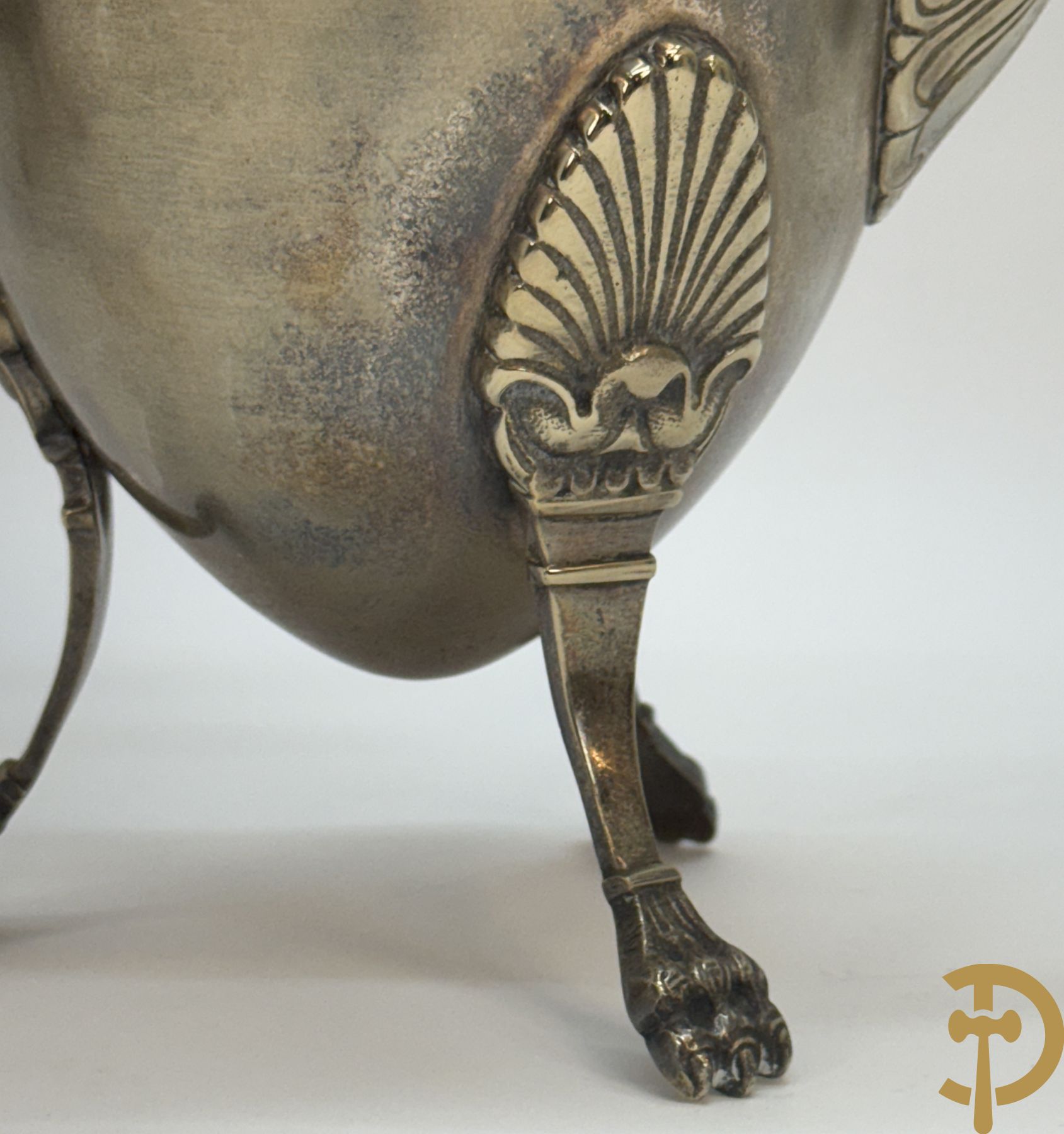 Verzilverd koffie en theestel op plateau, Metal Blanc getekend