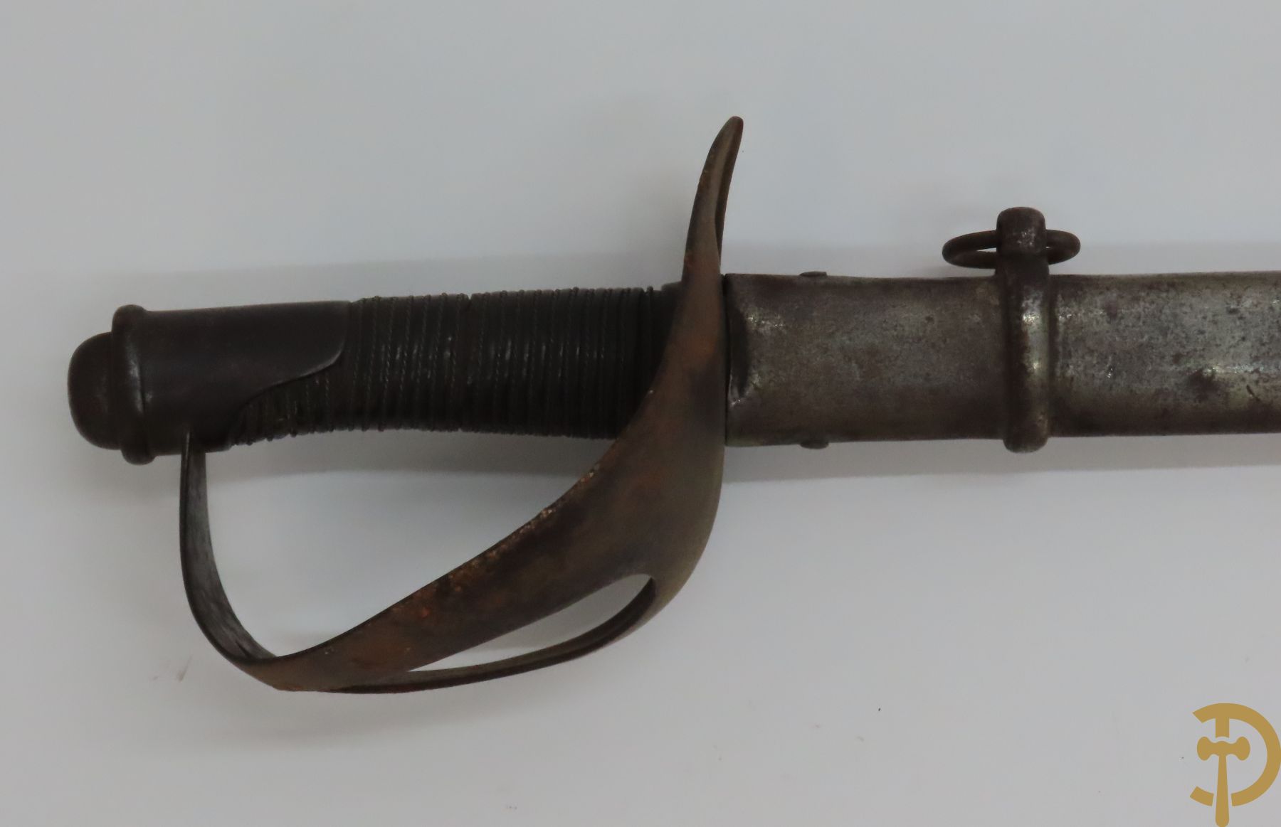 Italiaanse cavalerie sabel in metalen schede - model 1860