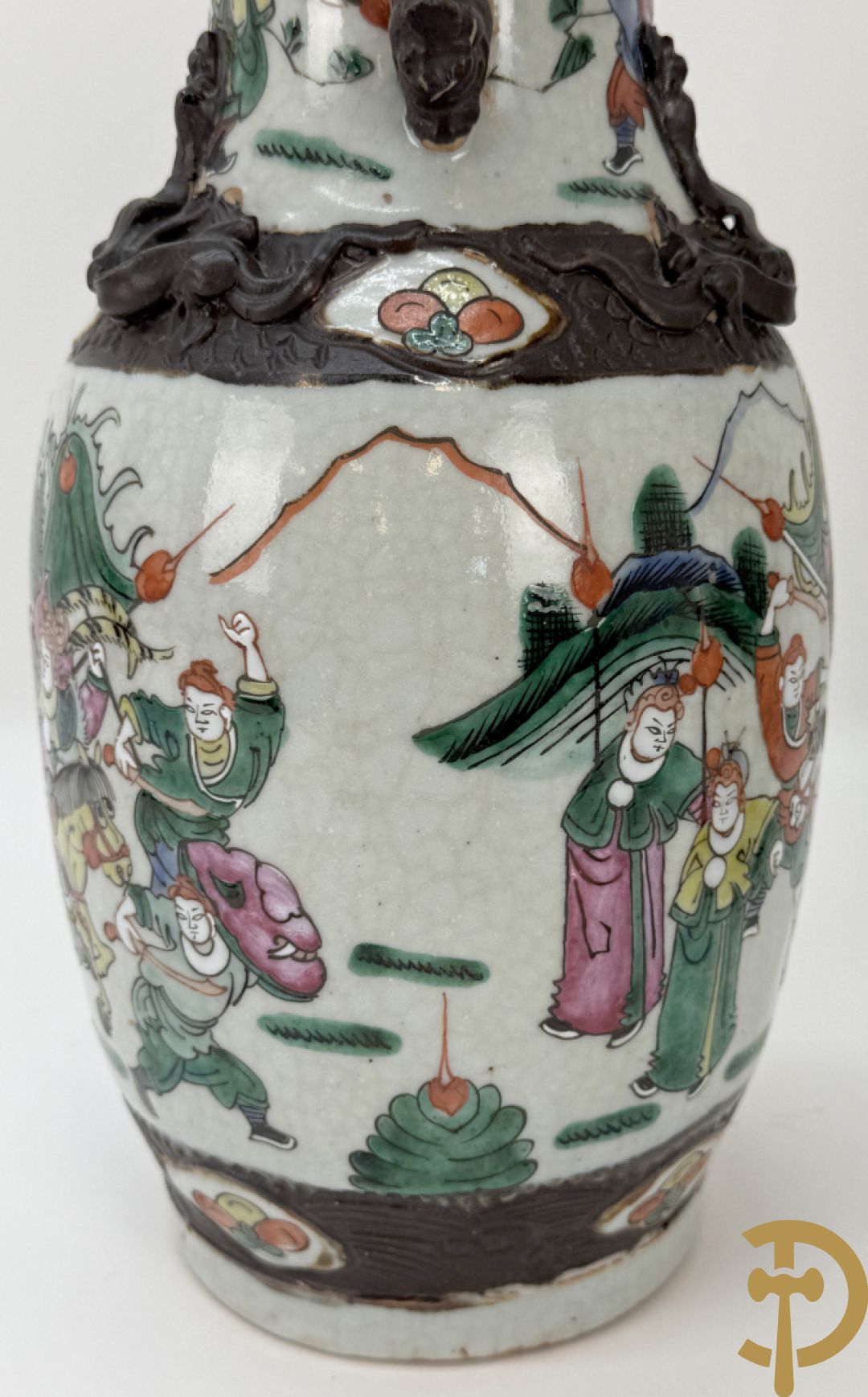 Paar Nankin vazen met krijgerdecor