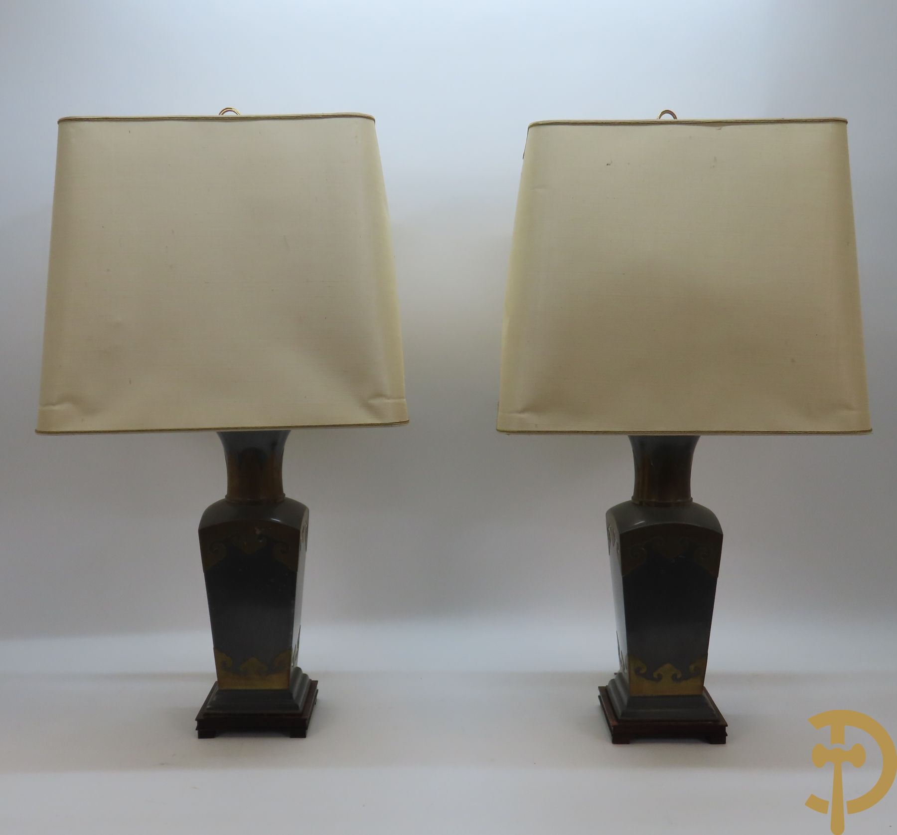 Paar orientaals geinspireerde lampadaires, jaren 