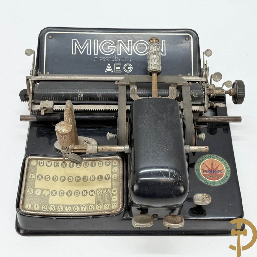 Typmachine uit de jaren 1920 / 30, Mignon model 4 AEG Technotype