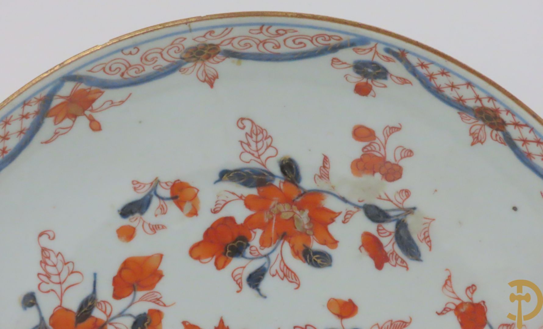 Paar Imari borden + 1 ander Imari bord + 2 Imari coupjes + Imari schoteltje