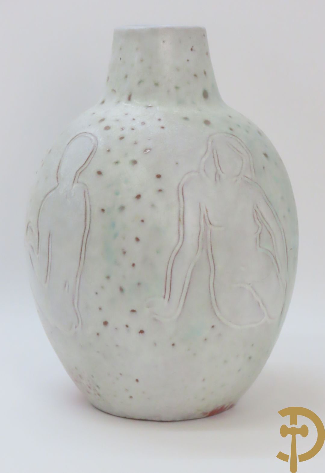 Wit gecraqueleerde design vaas met gestyleerd damesdecor, gemerkt Mobach Utrecht