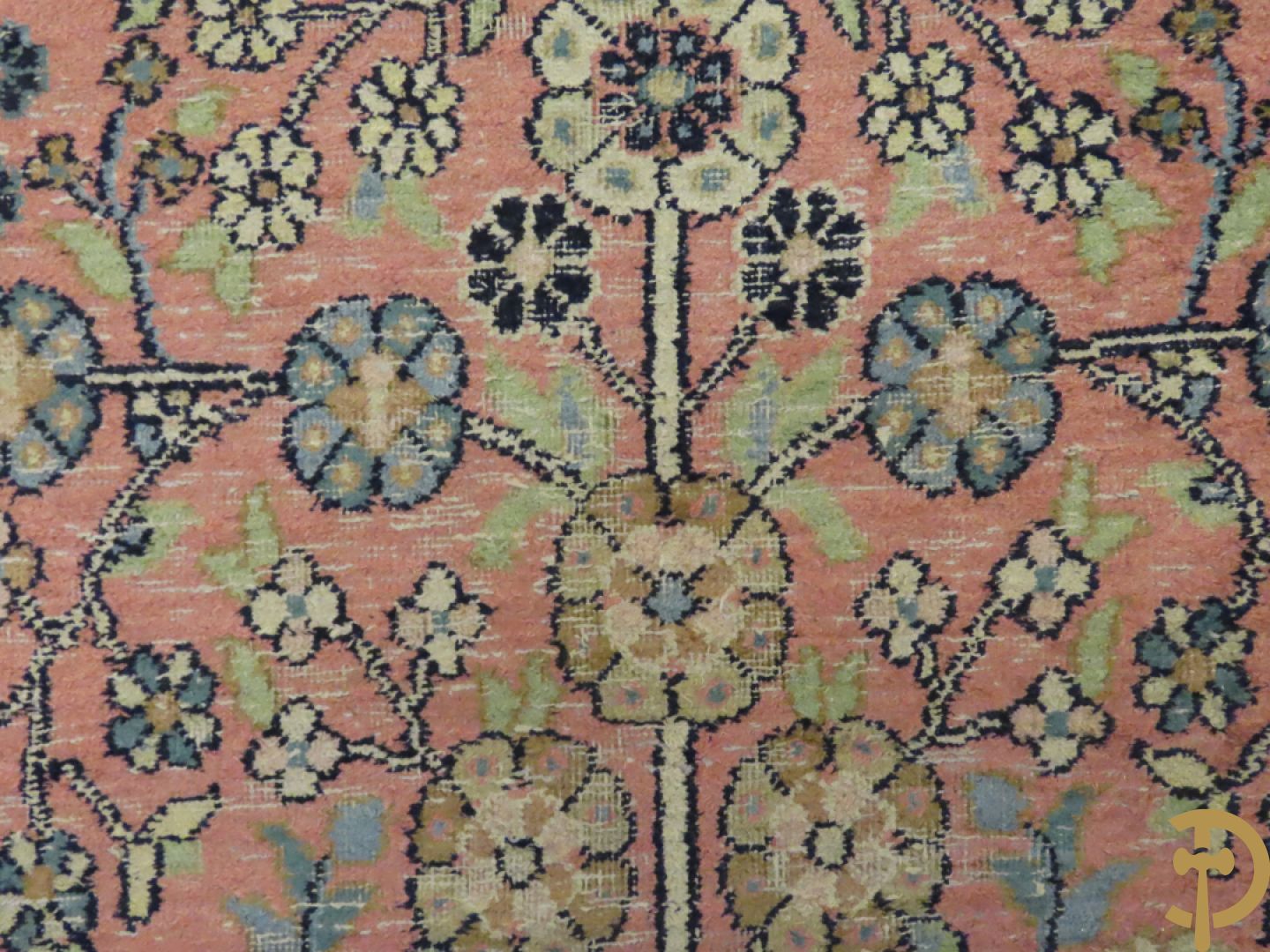 Oosters handgeknoopte loper zijde op katoen met amfoor en bloemenmotieven