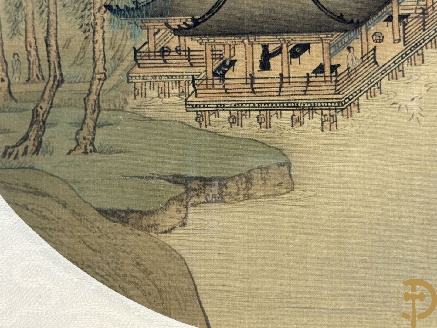 Drie ronde Aziatische zijdeschilderingen + Aziatische zijdeschildering