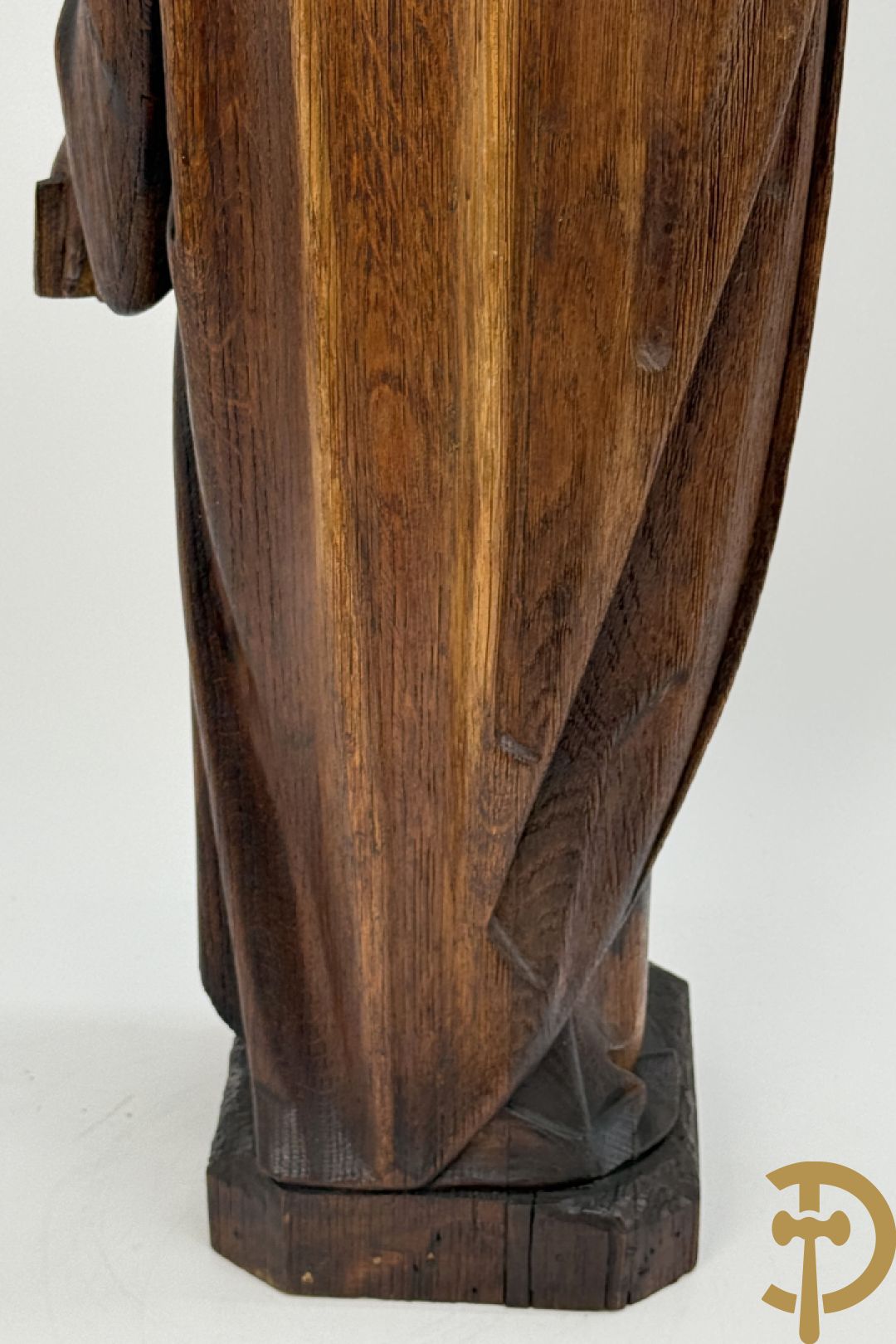 Eiken houtsculptuur van evangelist, laat 19e