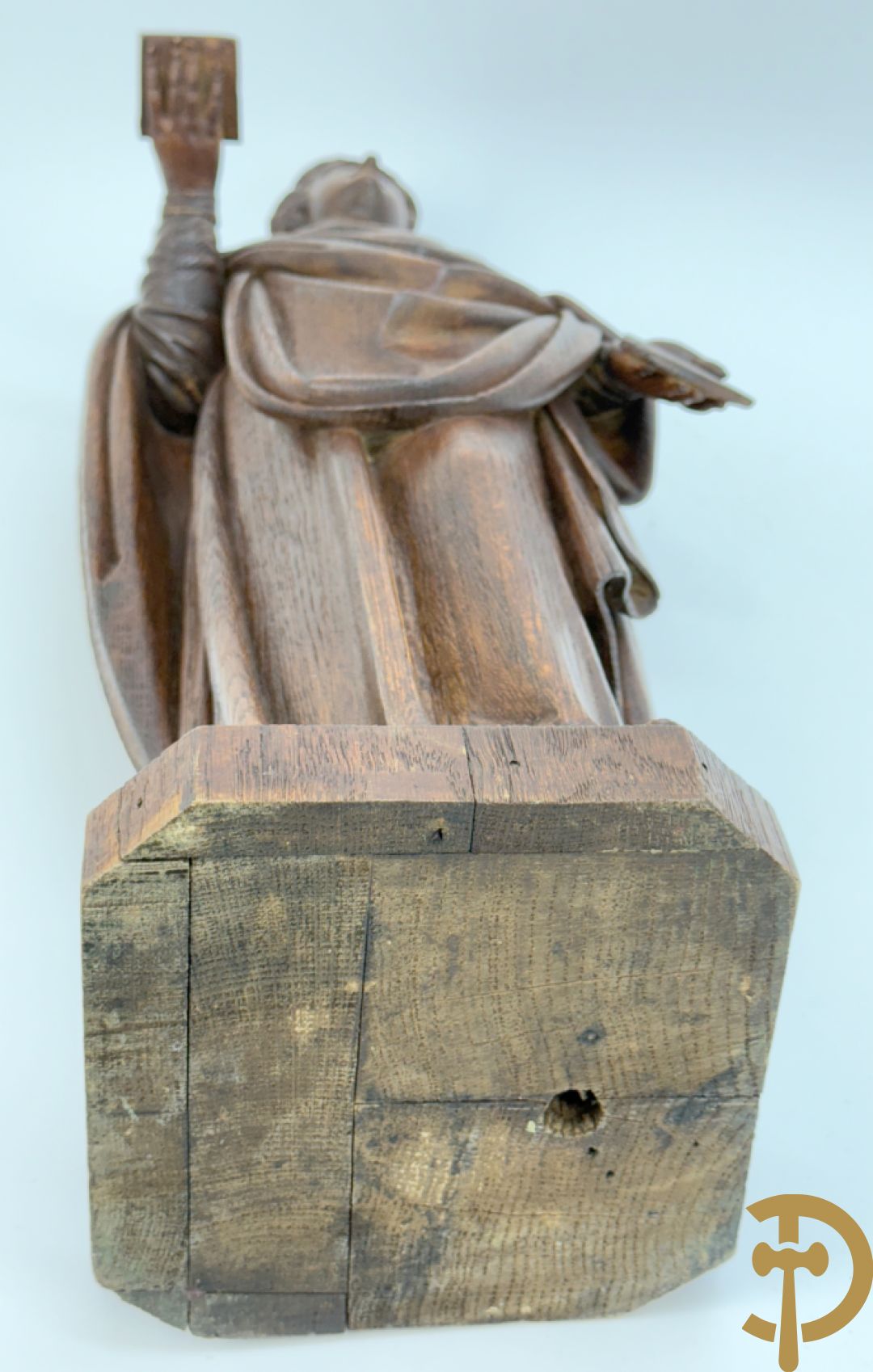 Eiken houtsculptuur van evangelist, laat 19e