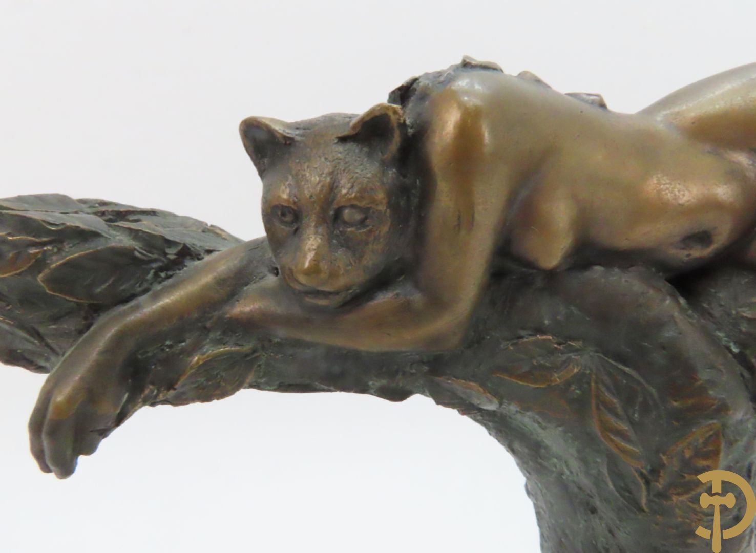 Gemonogrammeerd met symbool 