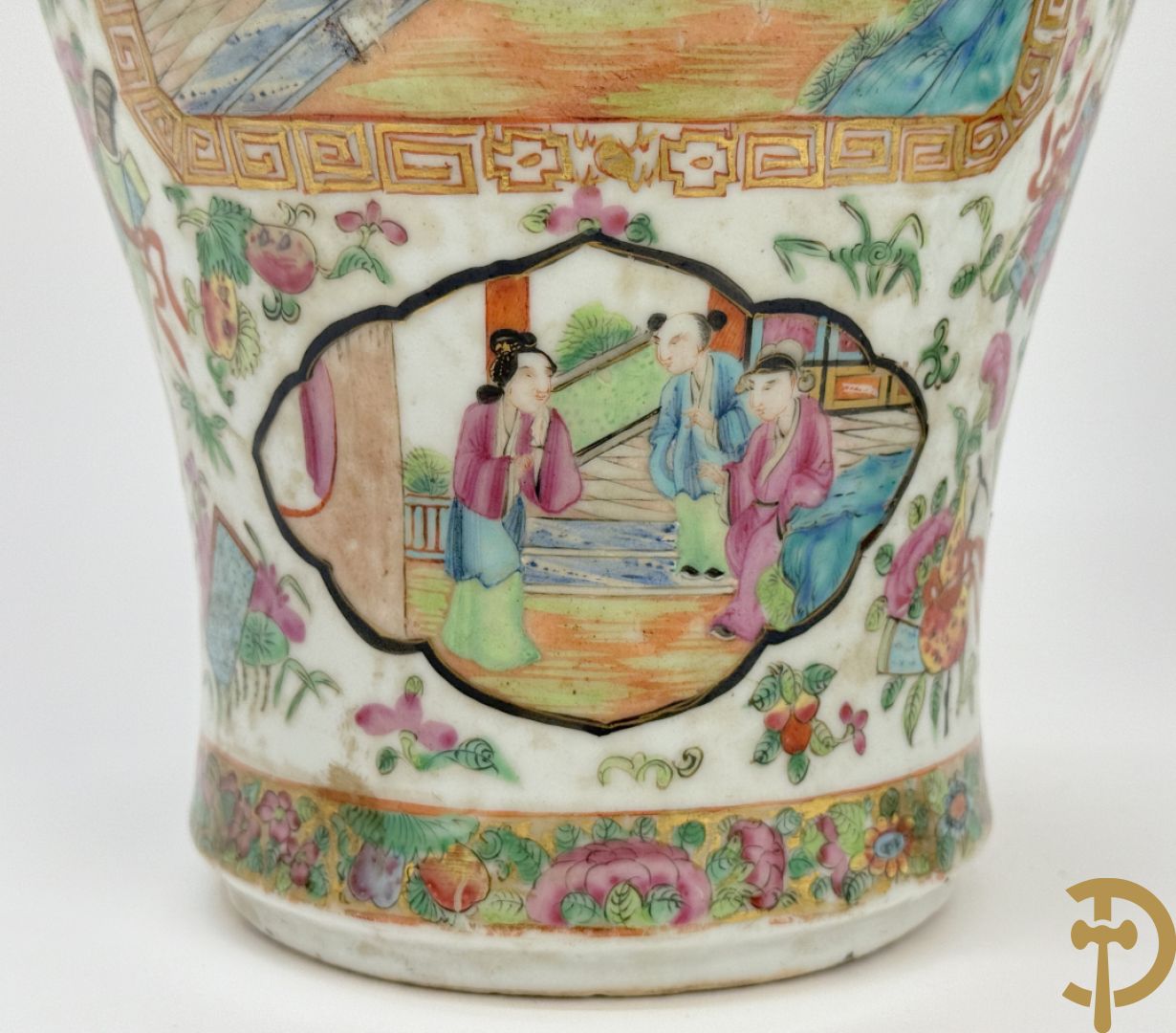 Paar Chinese porseleinen Kanton vazen