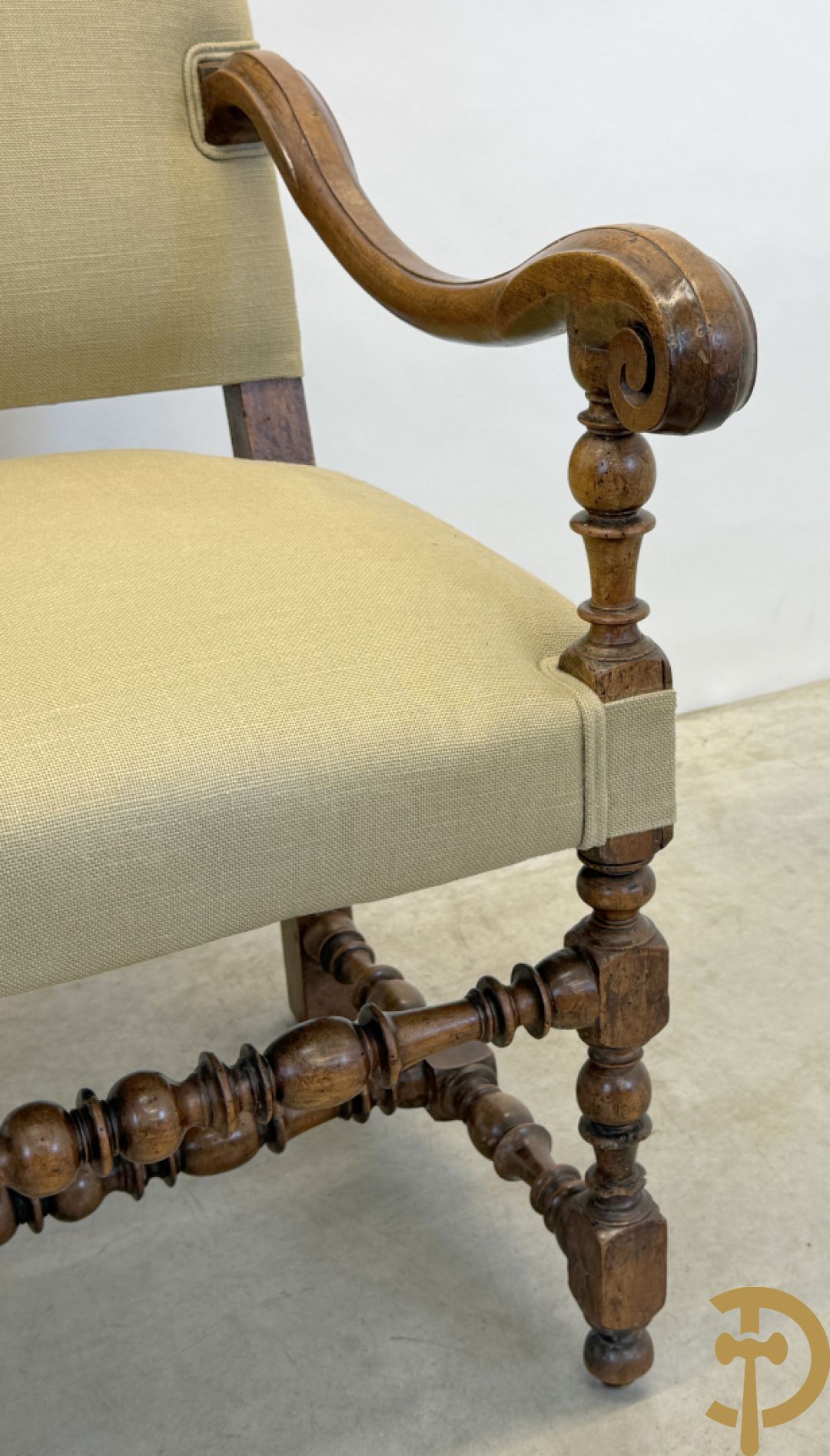 Paar notelaren Louis XVIII armzetels