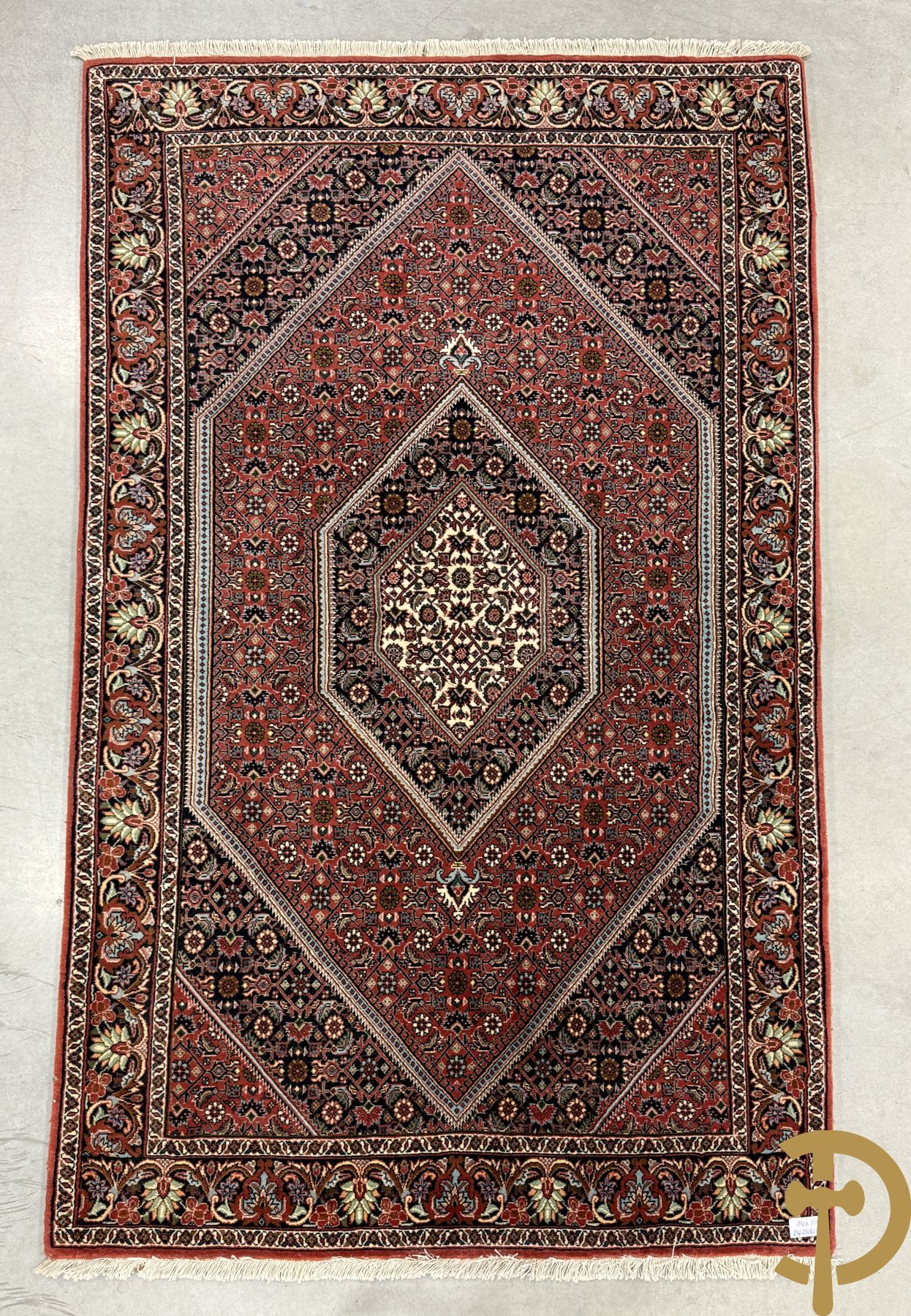 Oosters handgeknoopt tapijt Bidjar