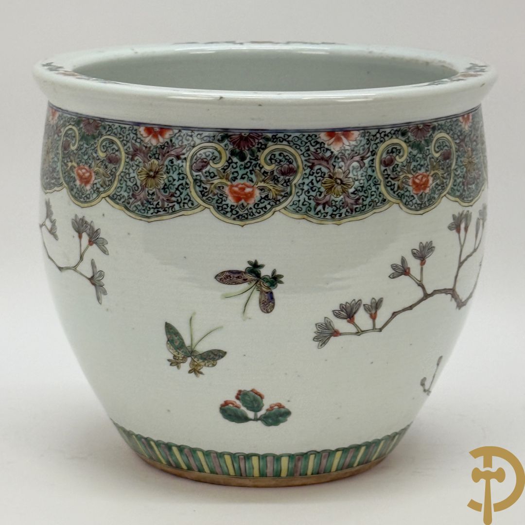 Chinese porseleinen cacheot met bloemen en vogeldecor