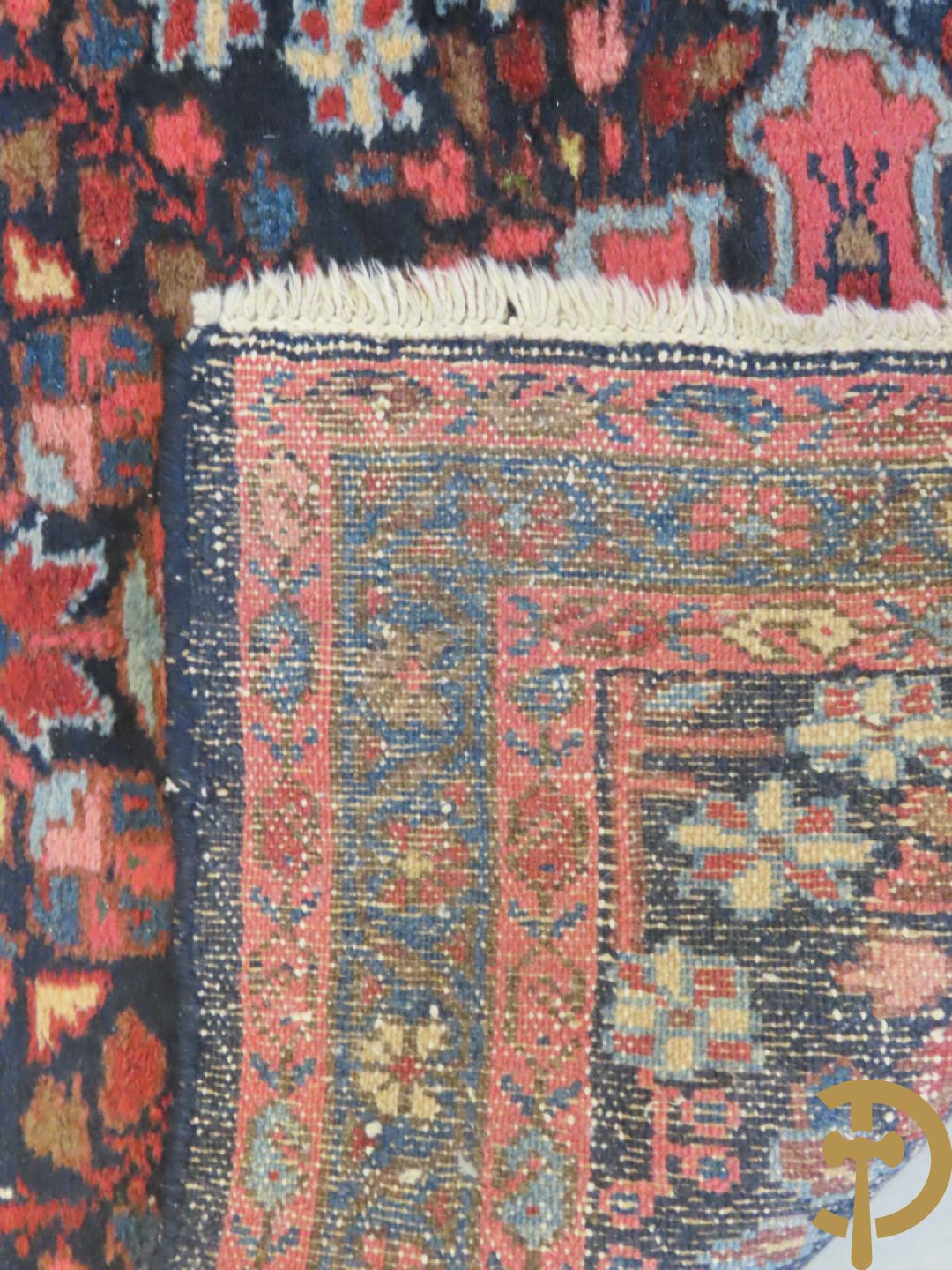 Oosters handgeknoopt tapijt met patronen + Oosterse handgeknoopte loper + kamelenmat