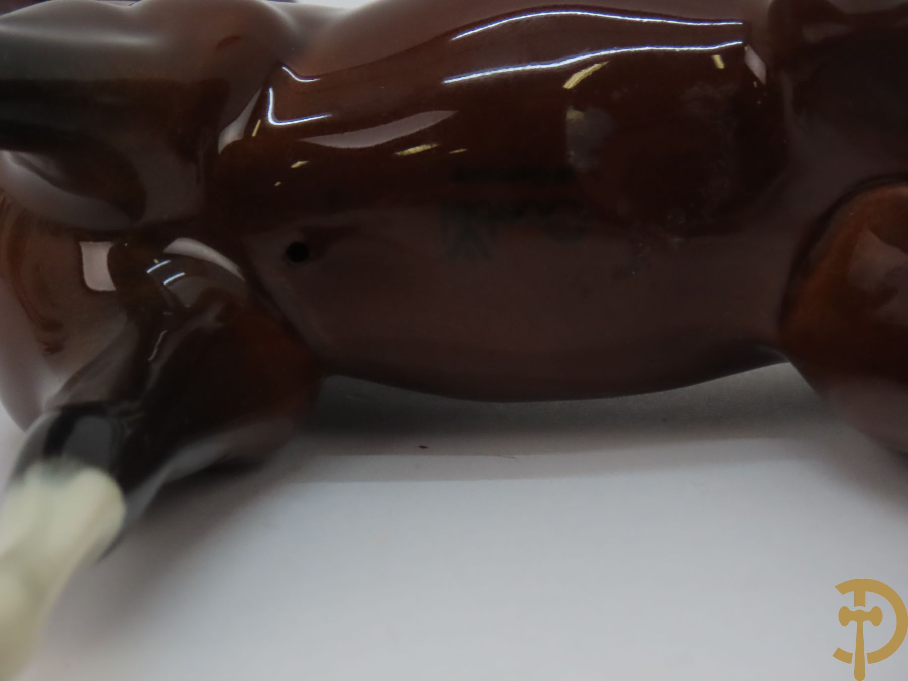 Twaalf porseleinen paarden, onderaan getekend Goebel West Germany