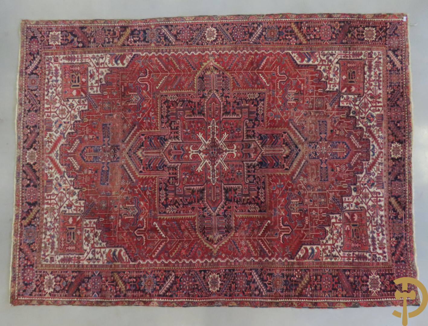 Oosters handgeknoopt tapijt Heriz