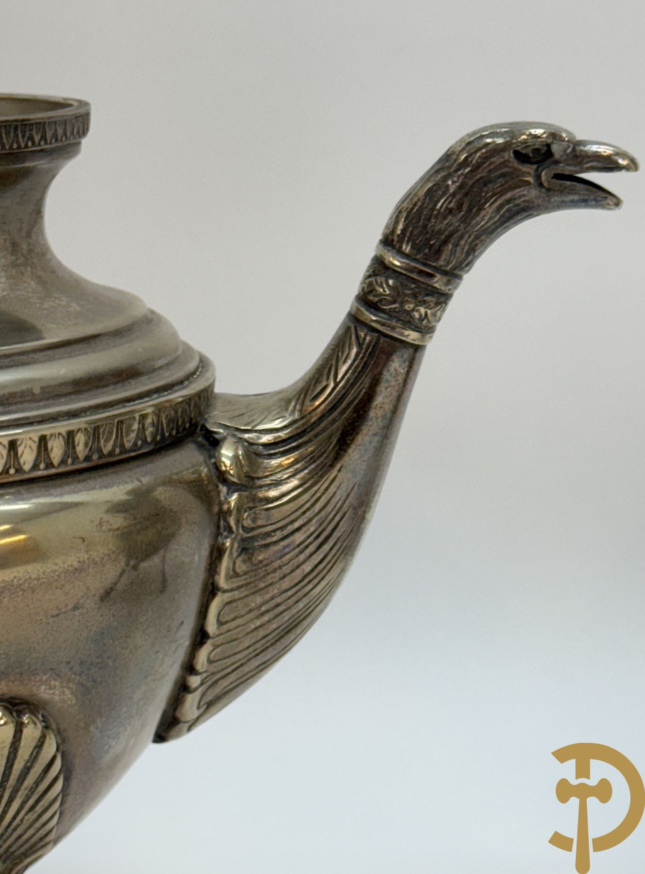 Verzilverd koffie en theestel op plateau, Metal Blanc getekend