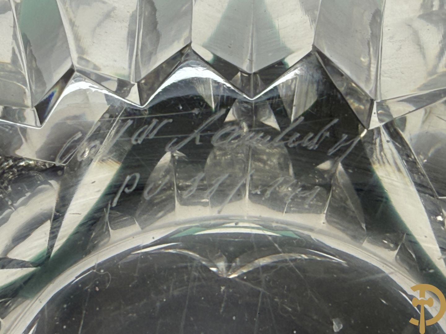 Bolle groene handgeslepen kristallen Val-Saint-Lambert vaas