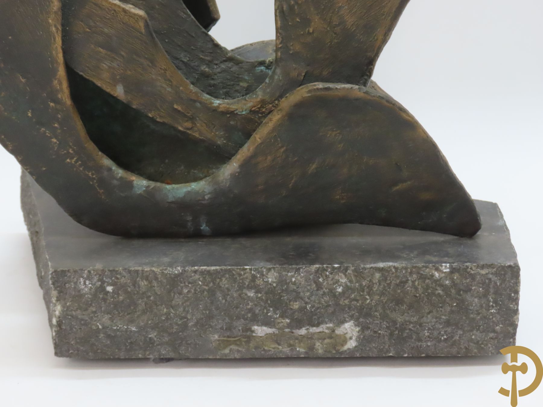 Lampens Mark (van) LM gemonogrammeerd 