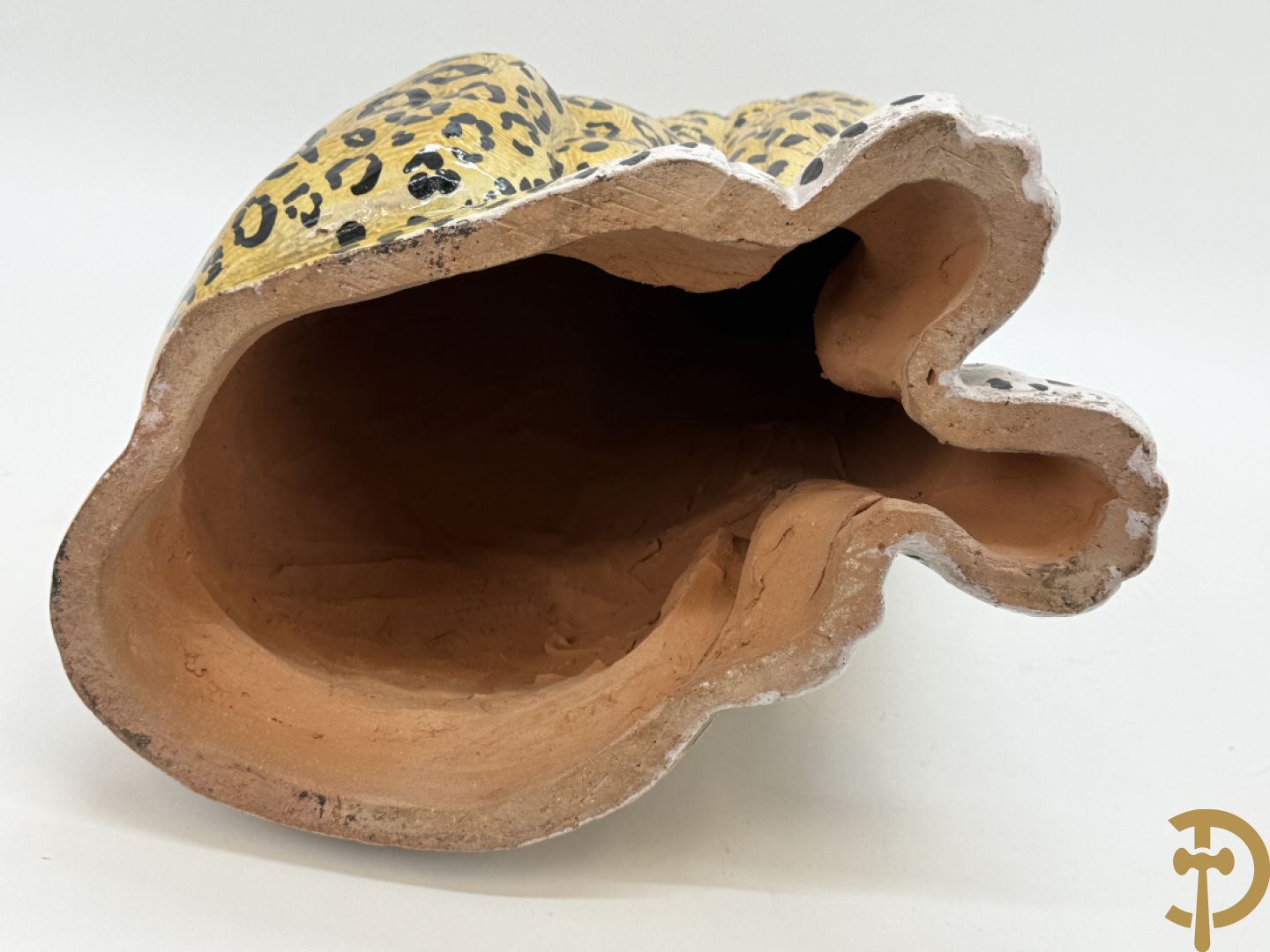 Keramieken luipaard, onderaan gestempeld Made in Italy