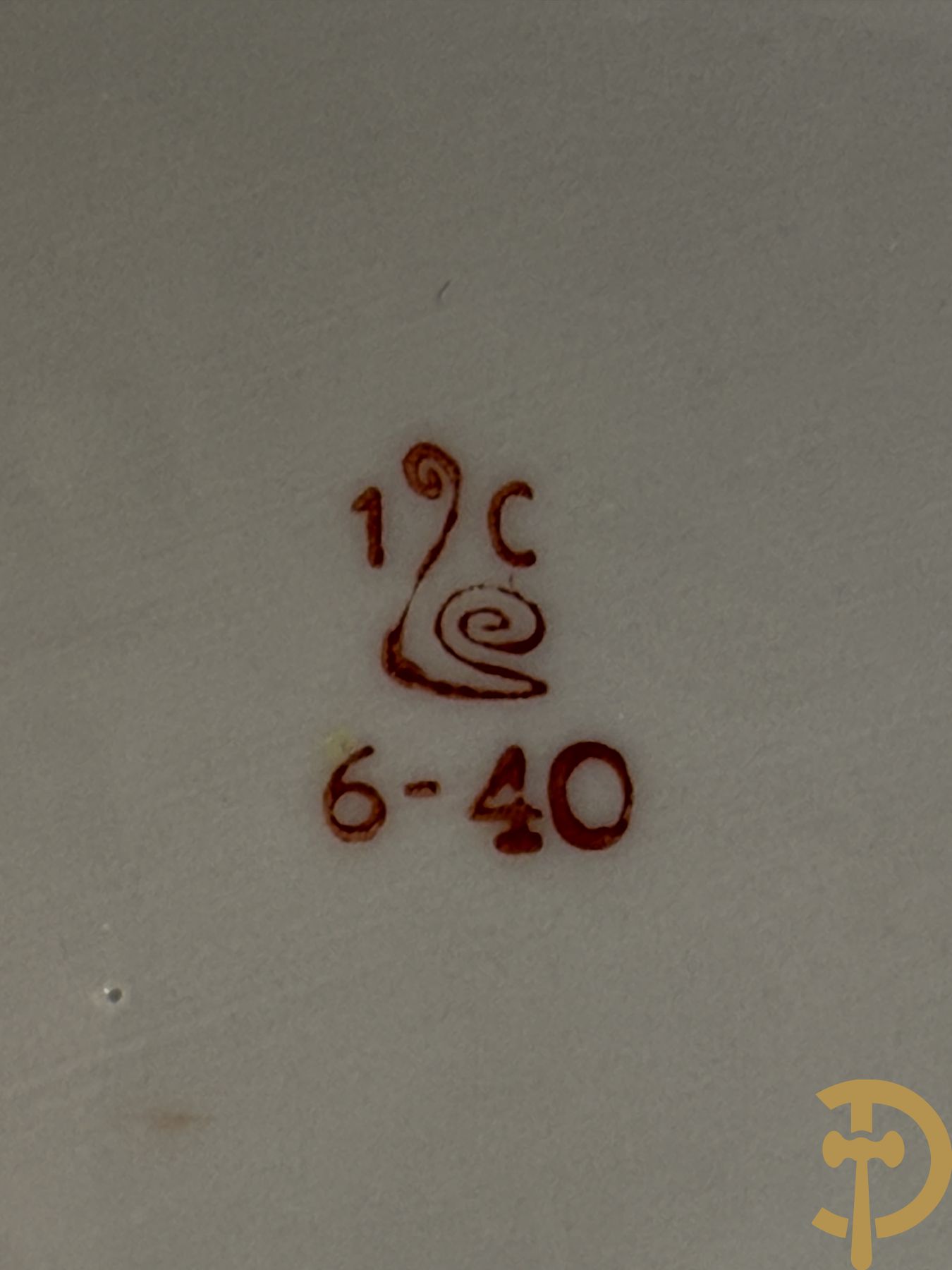 Porseleinen dame met bloem, Art deco periode