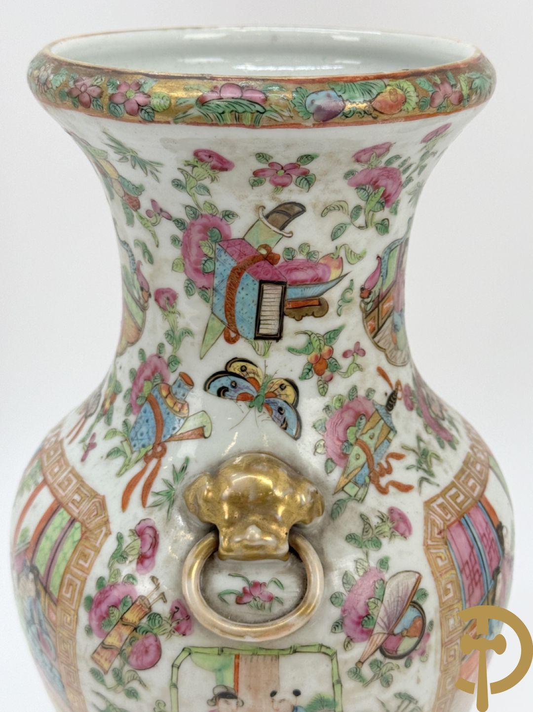 Paar Chinese porseleinen Kanton vazen