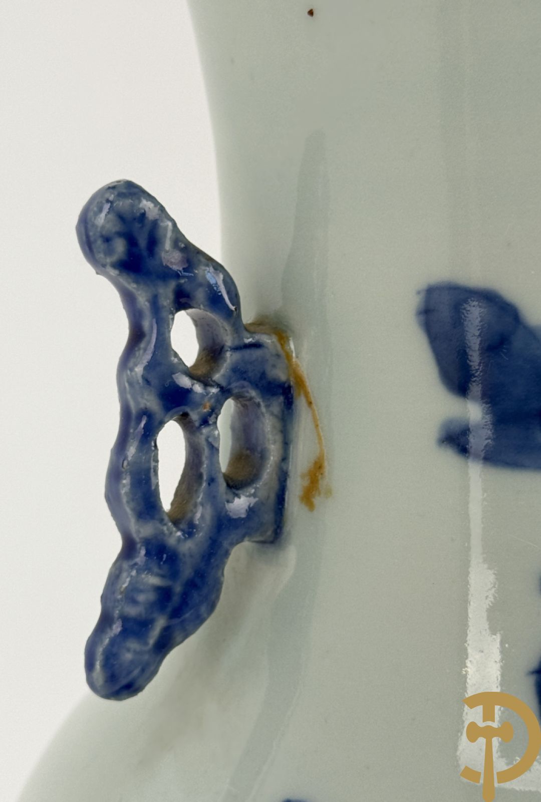 Chinese blauw/witte porseleinen vaas met bloemen en vogeldecor