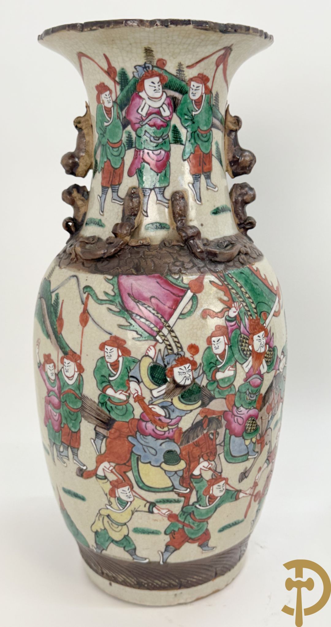 Paar Chinese Nankin vazen met krijgerdecor