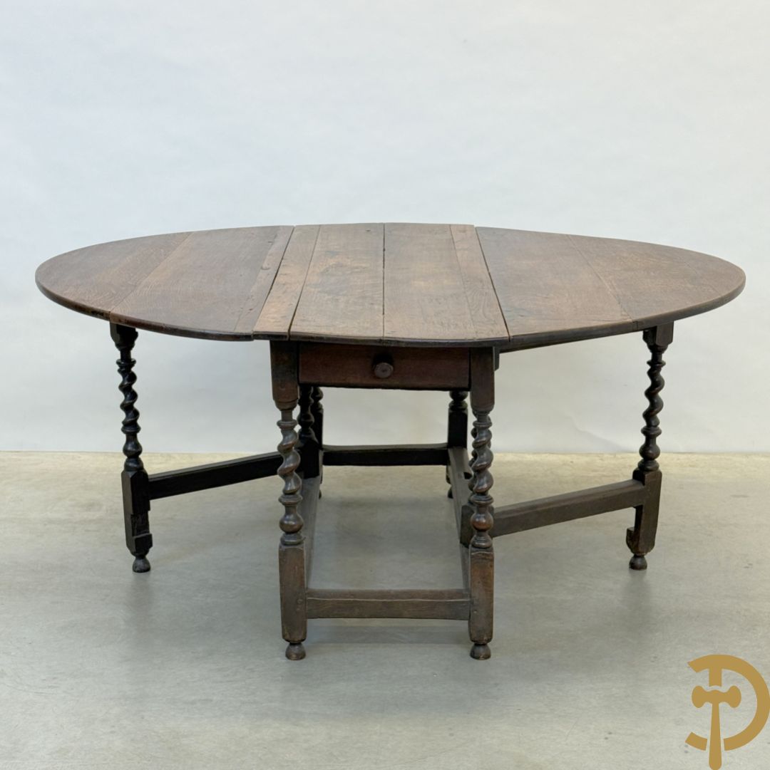 Massief eiken Engelse gateleggtafel met lade op getorste poten