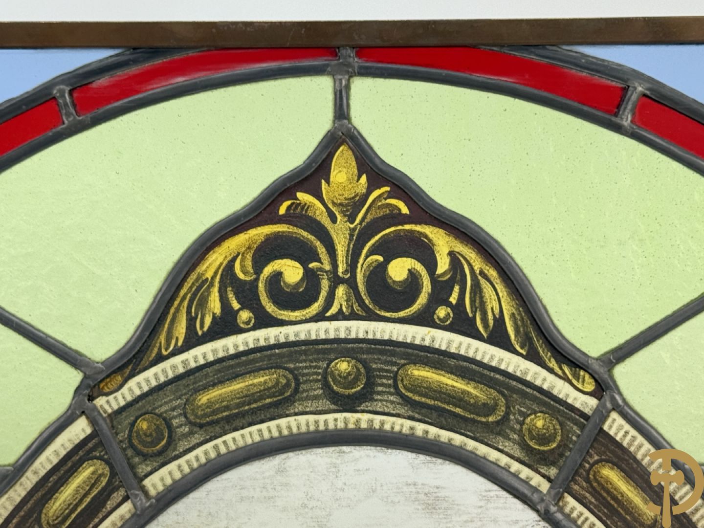 Twee loodramen met beschilderde taferelen 