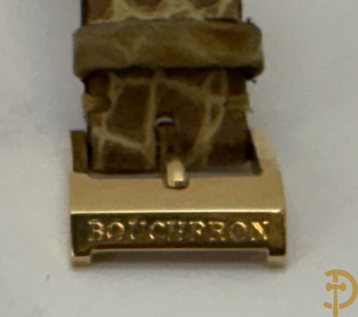 Geelgouden dameshorloge Boucheron Carrée in bijhorende lederen box, gemerkt 18 Kt. en genummerd 403436 - Met 2 verschillende bandjes + certificaten
