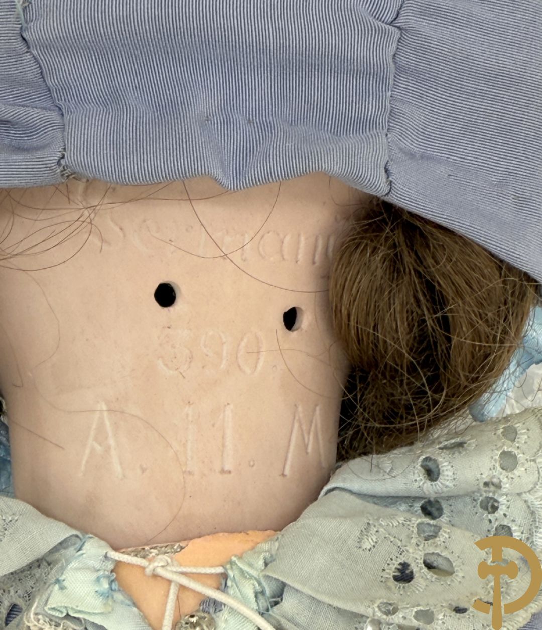 Antieke pop met porseleinen hoofd, beweegbare ledematen en beweegbare ogen, gemerkt Armand Marseille Germany 390 A11M