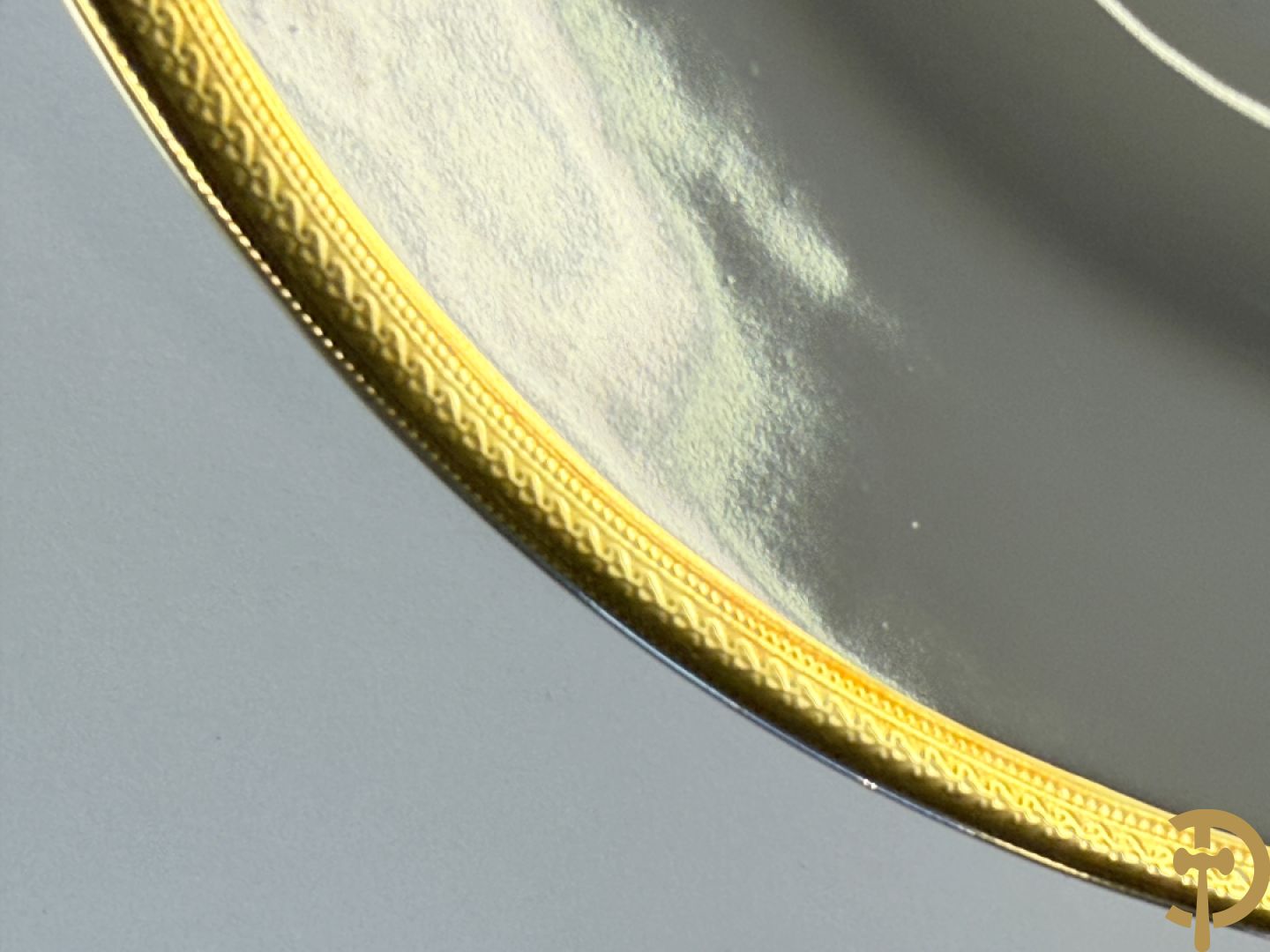 Wit porseleinen servies met vergulde rand, Eschenbach Germany + porseleinen servies met blauwe rand, Winterling Kirchenlamitz Bavaria