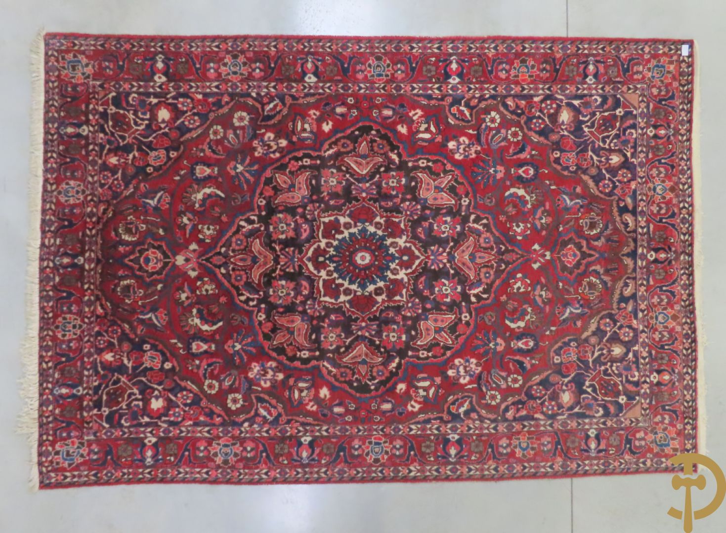 Oosters handgeknoopt tapijt met bloemenpatronen, Saman