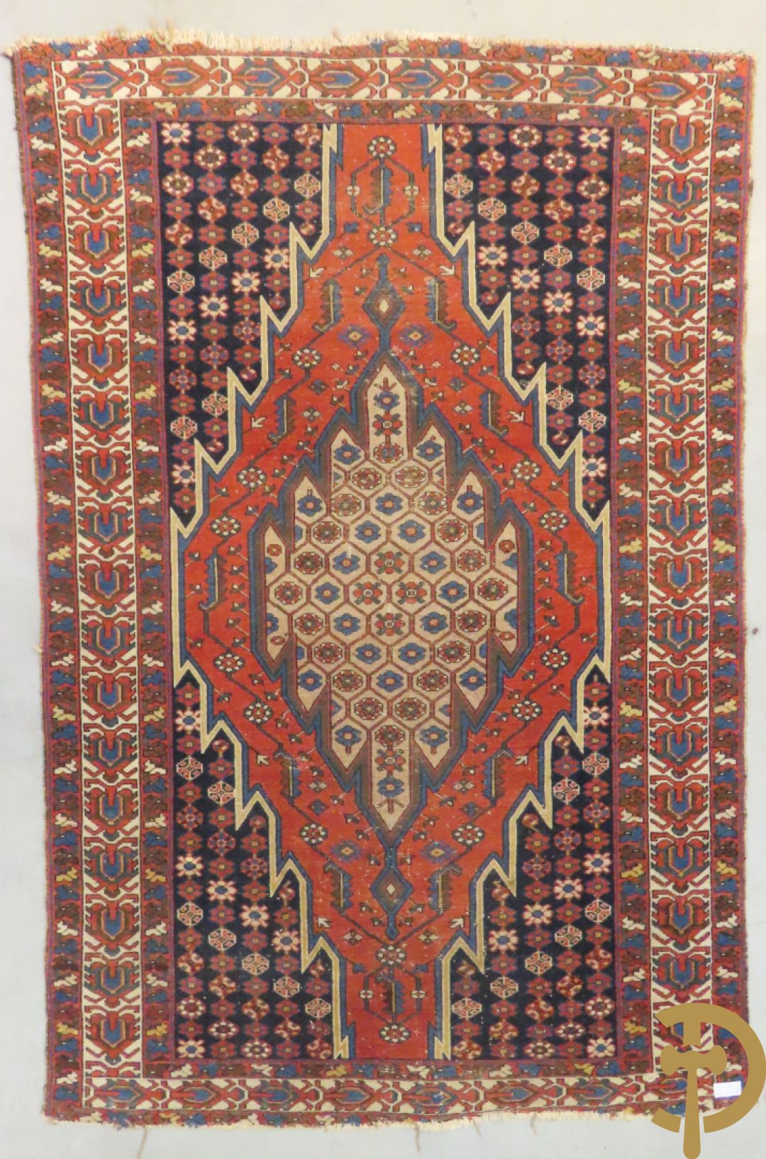 Drie oosterse handgeknoopte tapijten Kaukasus