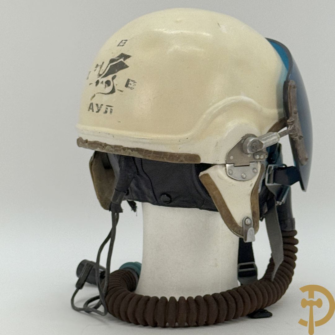 Pilotenhelm uit het Oostblok