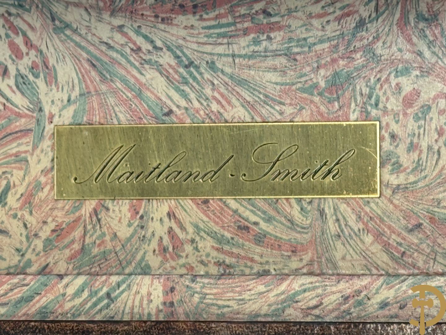 Salontafel met leder bekleed in de vorm van 3 op elkaar gestapelde boeken