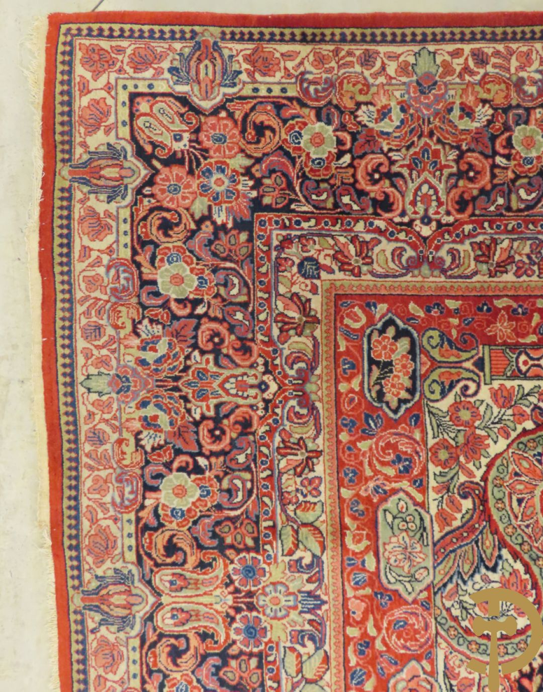 Oosters handgeknoopt tapijt met cashmeremotieven