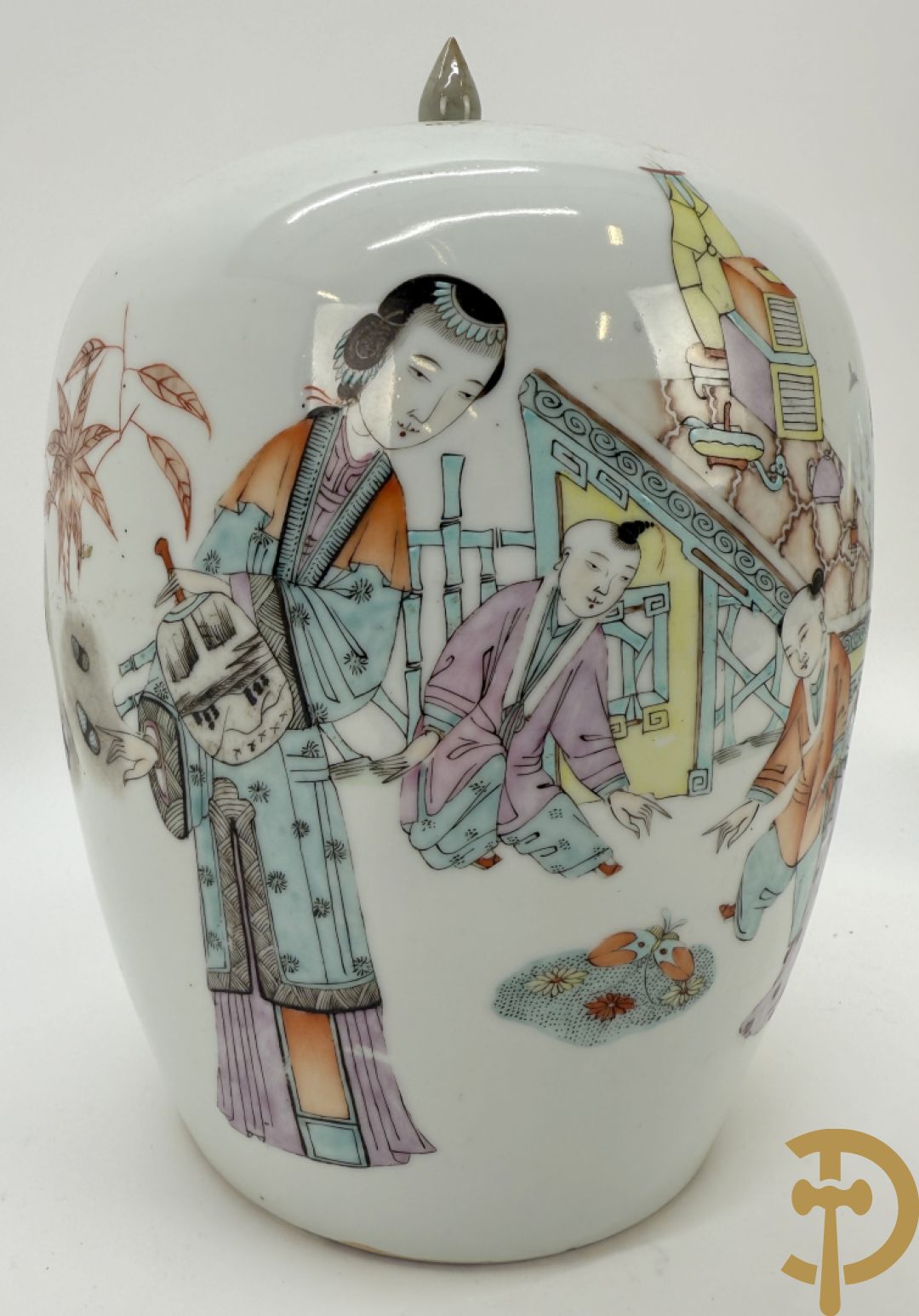 Chinese porseleinen dekselpotiche met vogel- en bloemendecor + Chinese porseleinen dekselkom met bloemen- en vogeldecor