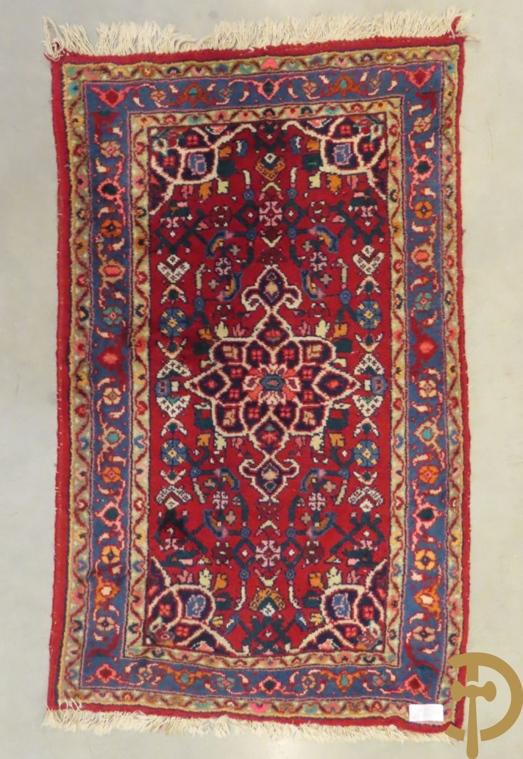 Vier Perzische kleine oosterse handgeknoopte tapijten w.o. 1 Bidjar en 3 Hamadan