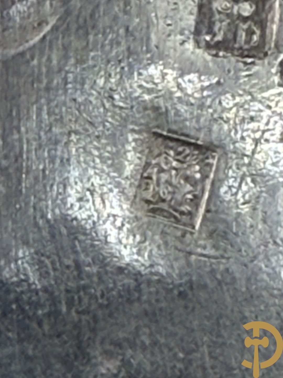 Zilveren koffiekan + bijhorende melk- en suikerpot, Louis XV stijl